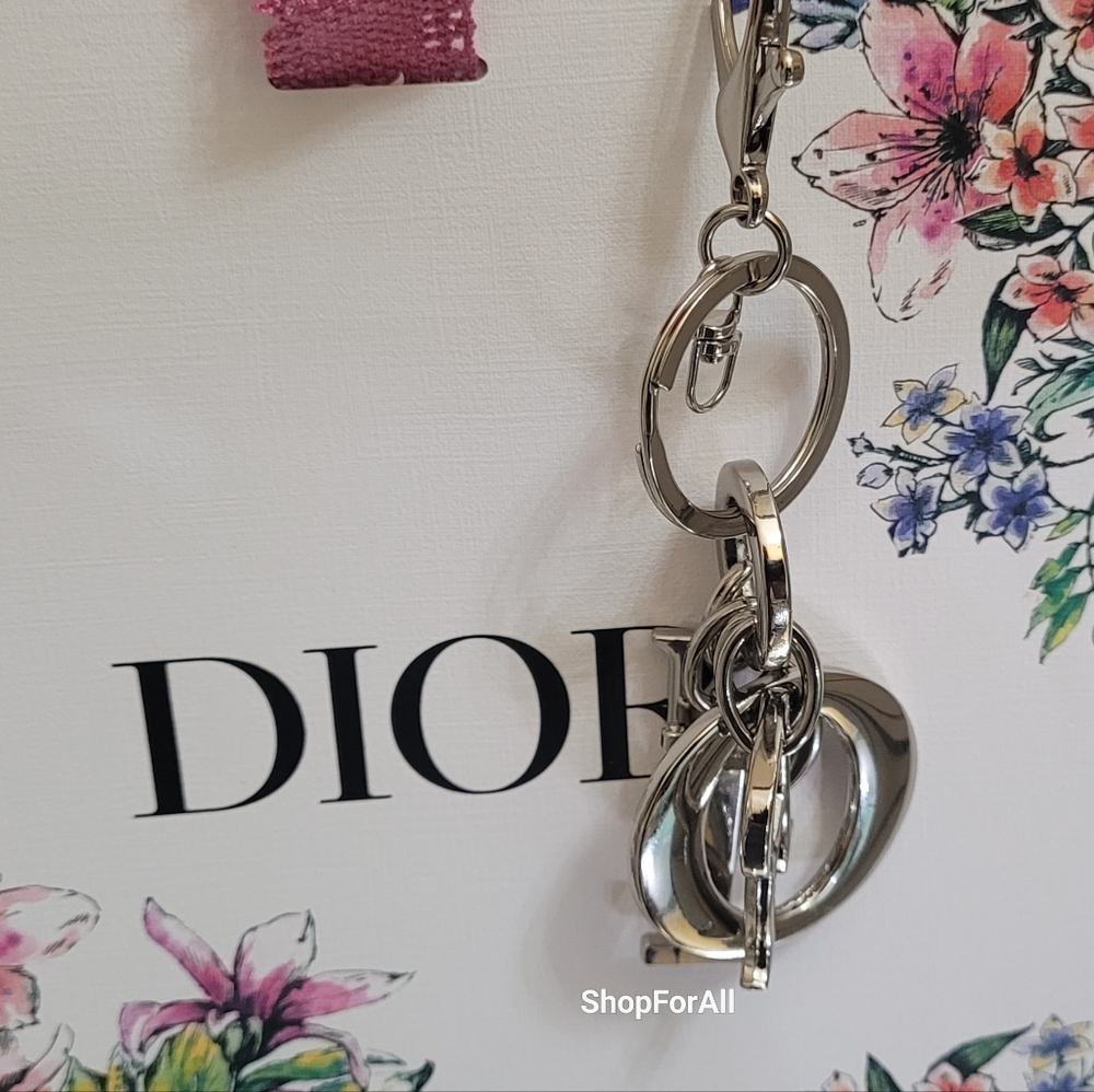 Dior Silver Metal 'D I O R' Letter Keyring Charm - Picture 7 of 8